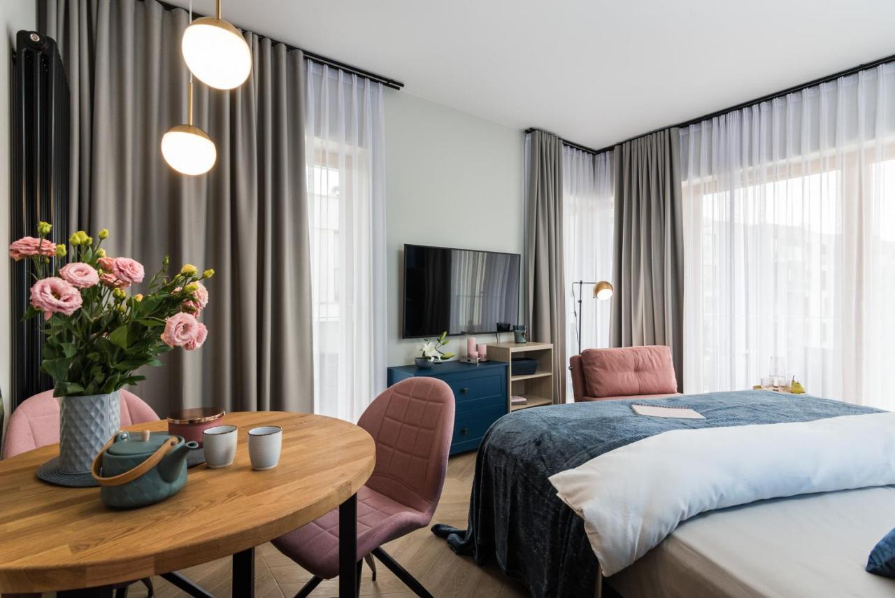 Neartopl Rakowicka Apartments Parking Krakow Bagian luar foto