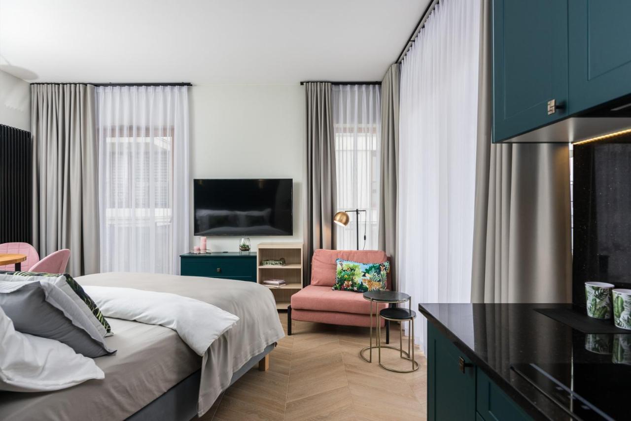 Neartopl Rakowicka Apartments Parking Krakow Bagian luar foto